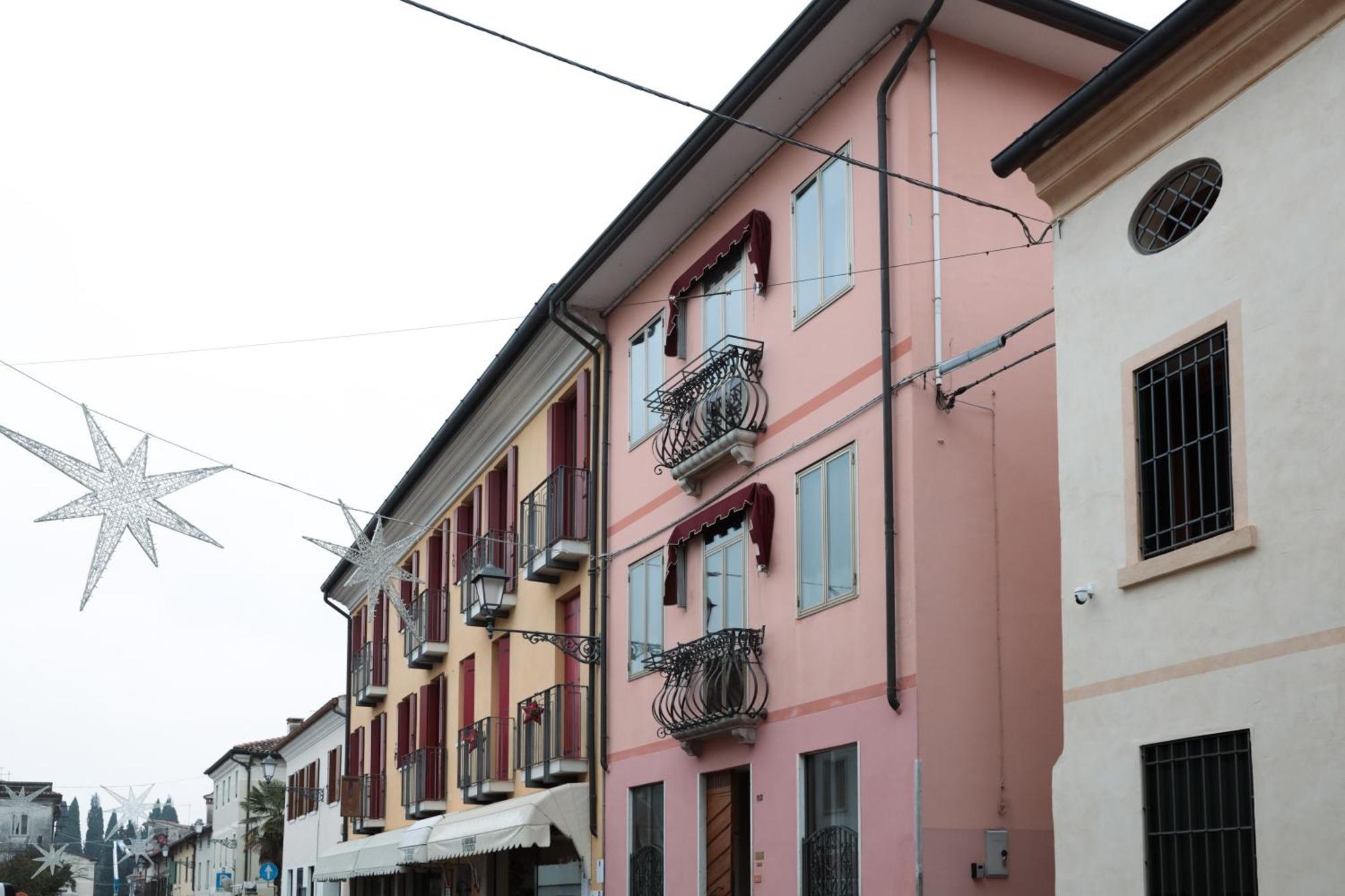 Ponte Vecchio, Elegante Appartamento A Due Passi Dal Centro Бассано-дель-Граппа Экстерьер фото